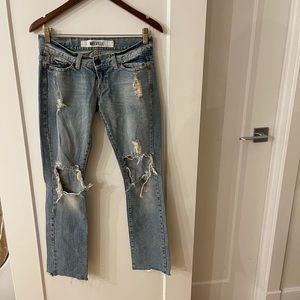 Brandy Melville Distressed denim jeans